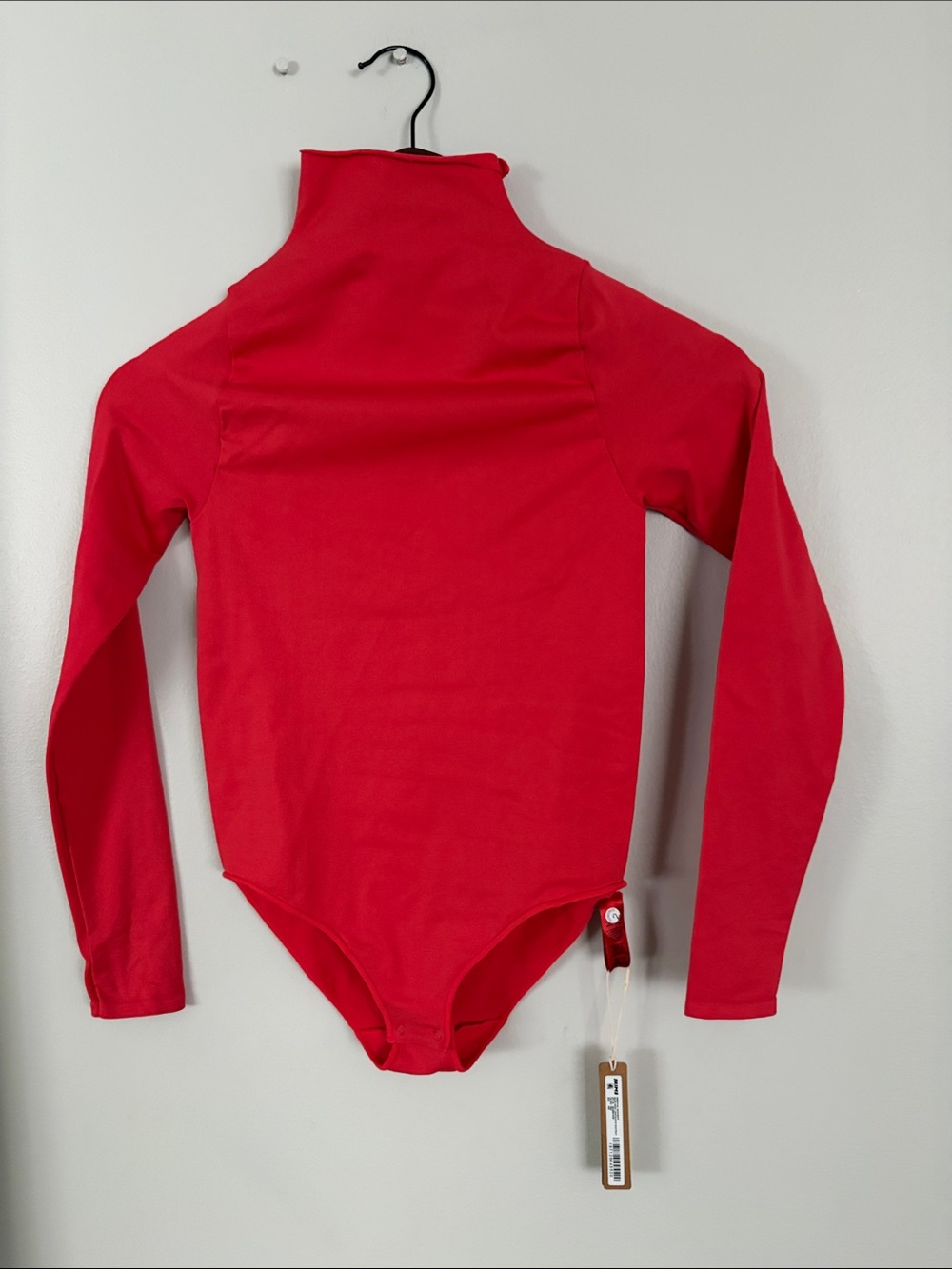 Skims essential bodysuit mock neck size S/M